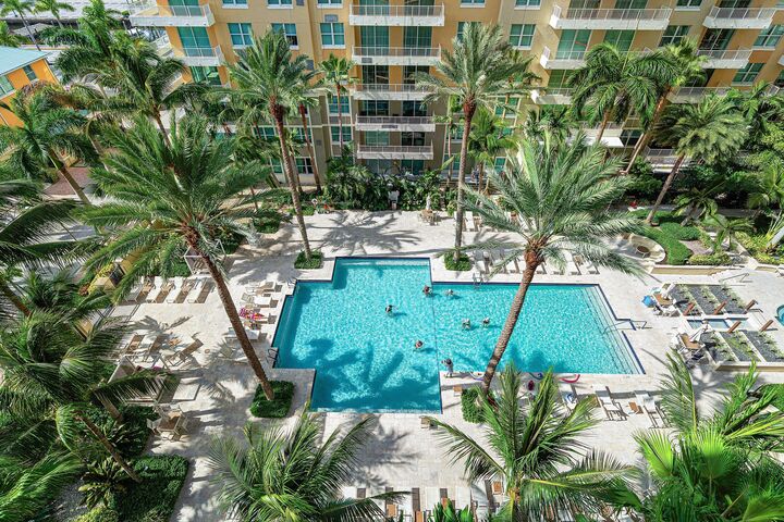 Property Photo: 700 E Boynton Beach Boulevard 803 FL 33435
