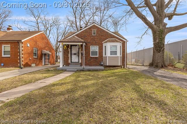 Property Photo:  12876 Faust Avenue  MI 48223 