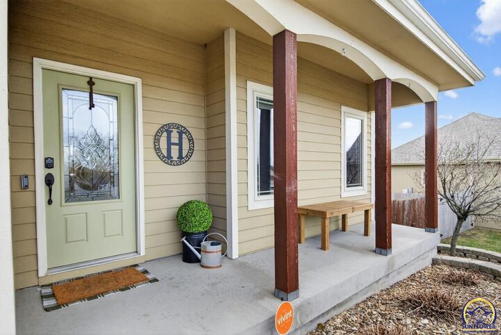 Property Photo:  4828 NW Kendall Dr  KS 66618 