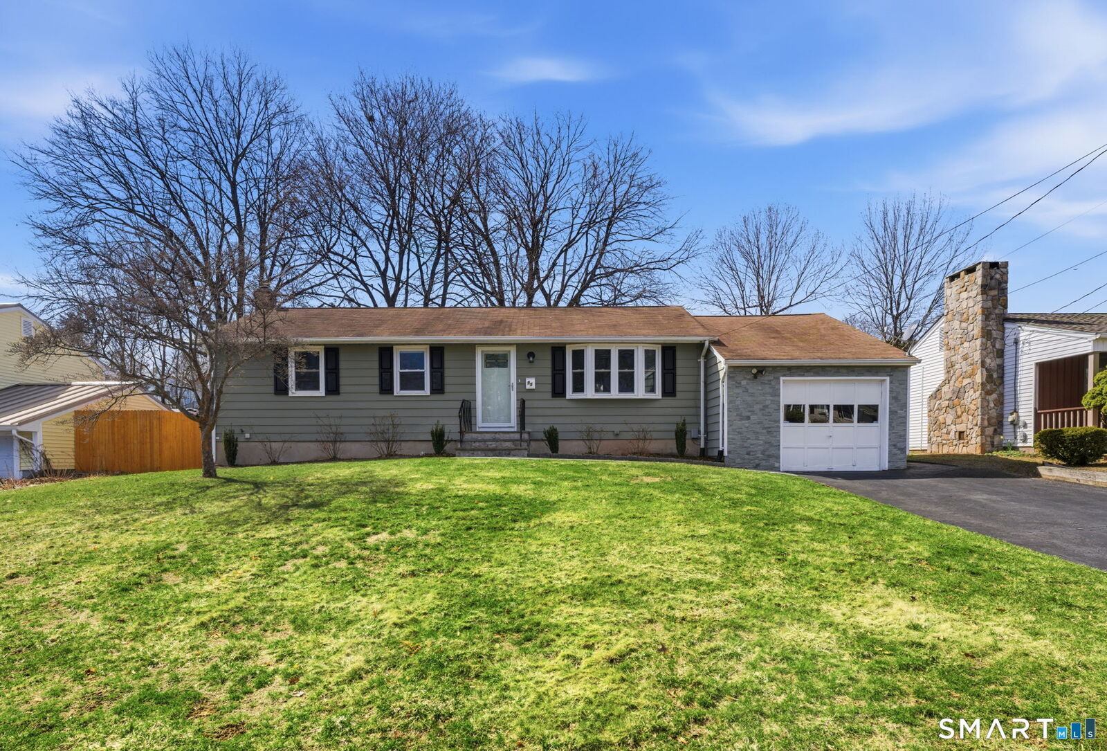 Property Photo:  55 Old Farm Drive  CT 06111 