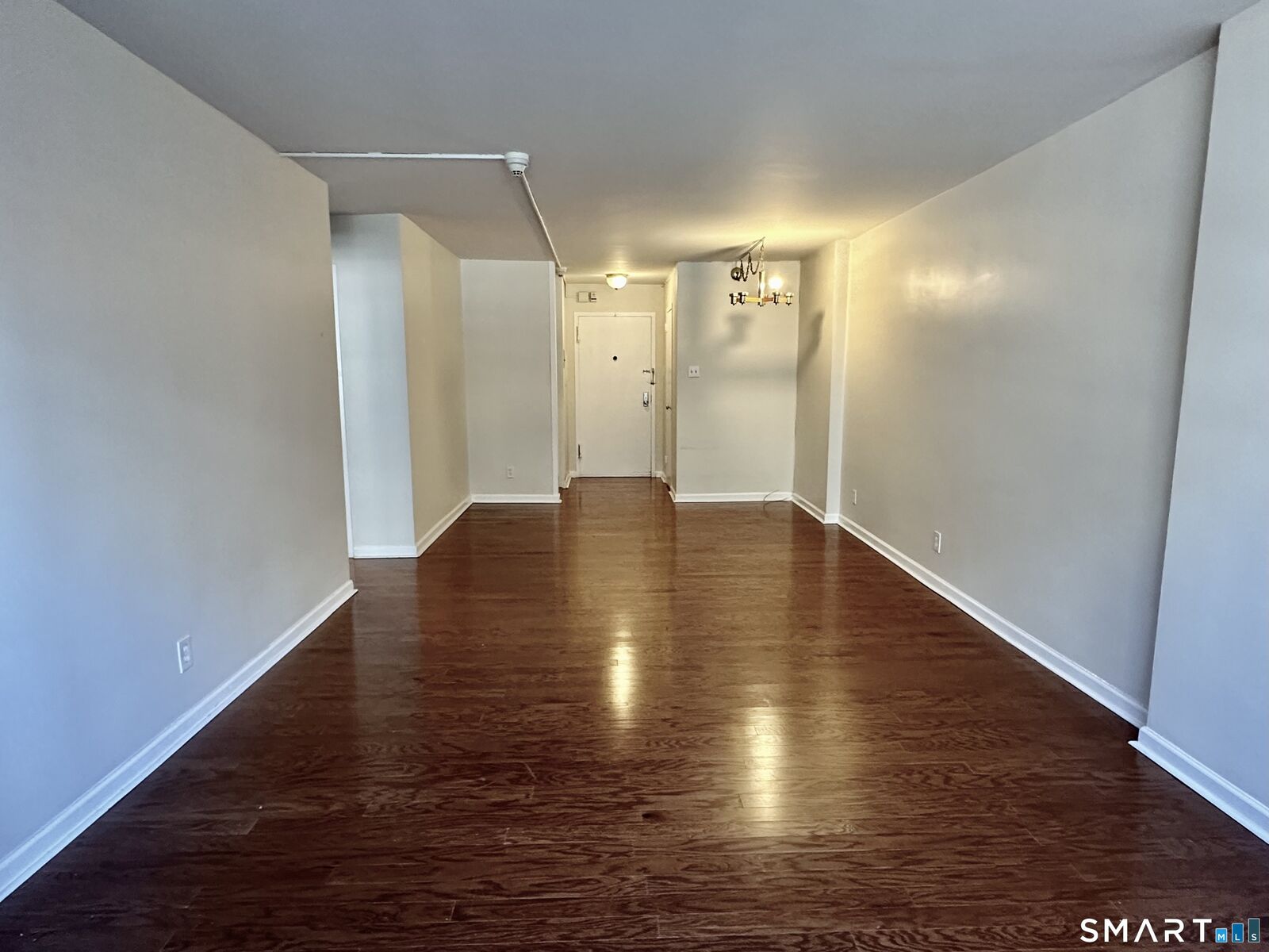 Property Photo:  100 York Street 3J  CT 06511 