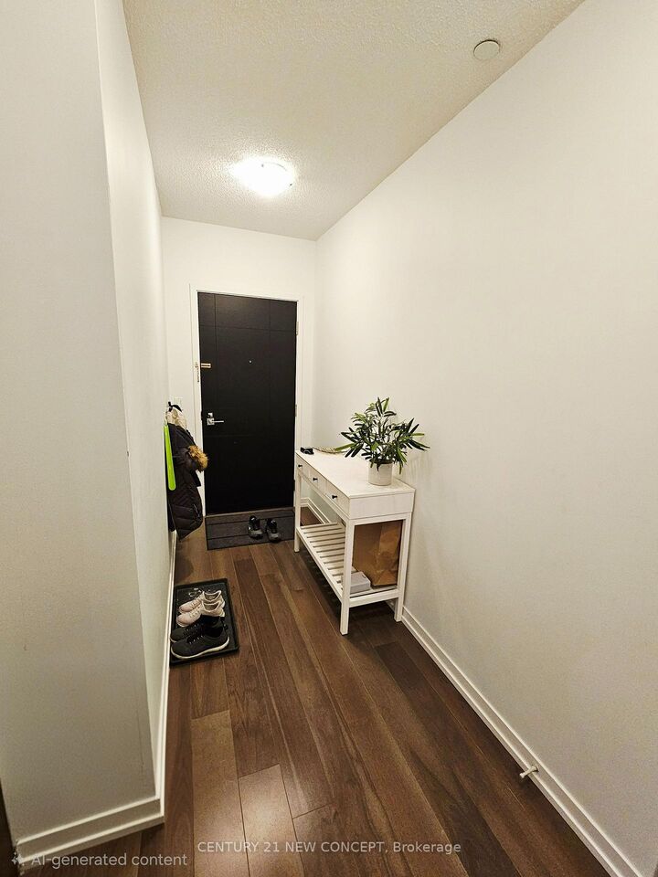 Property Photo:  98 Lillian Street 623  ON M4S 0A5 