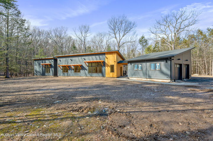 Property Photo:  20 Anderson  NY 12461 