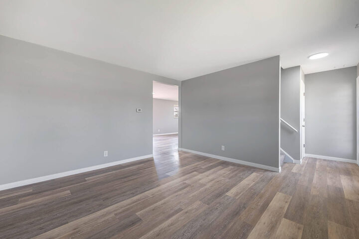 Property Photo: 1300 Edgebrook Avenue OH 45344