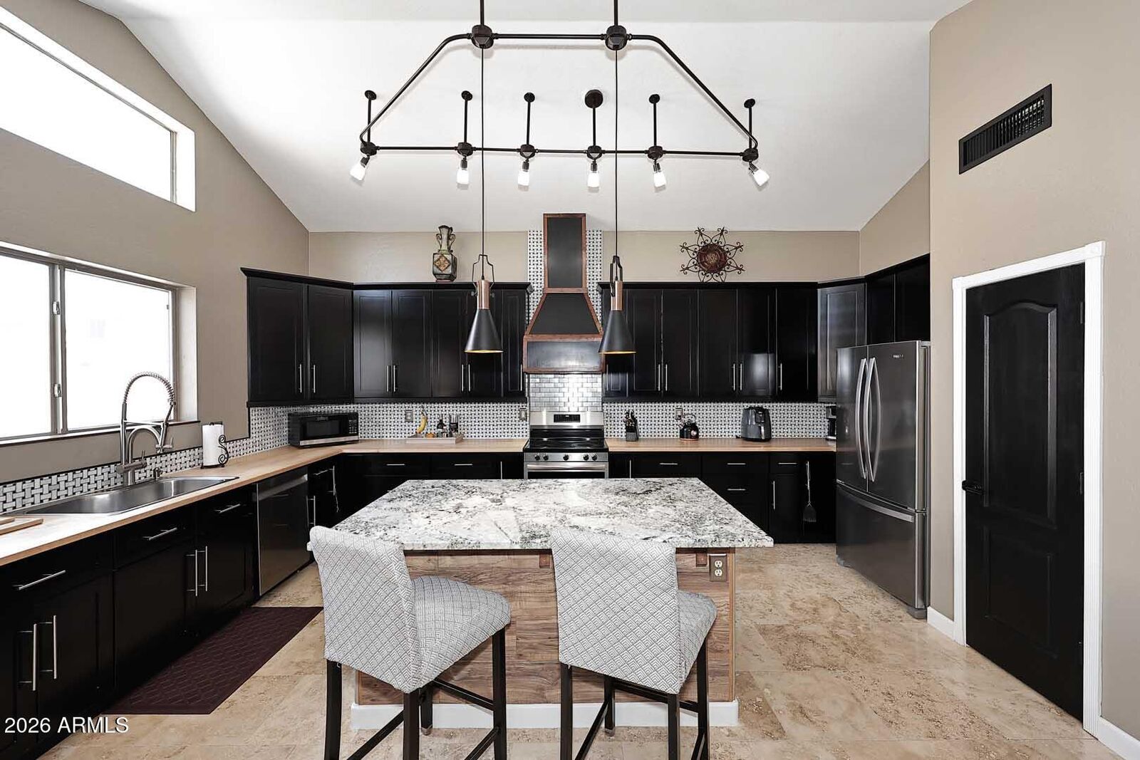 Property Photo: 23072 W Kimberly Drive AZ 85326