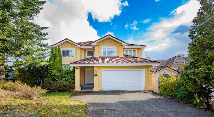 1645 Pinetree Way — photo 1