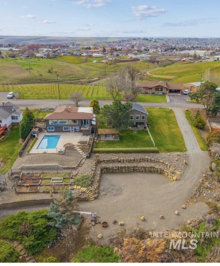 Property Photo:  1744 Valleyview Drive  WA 99403 