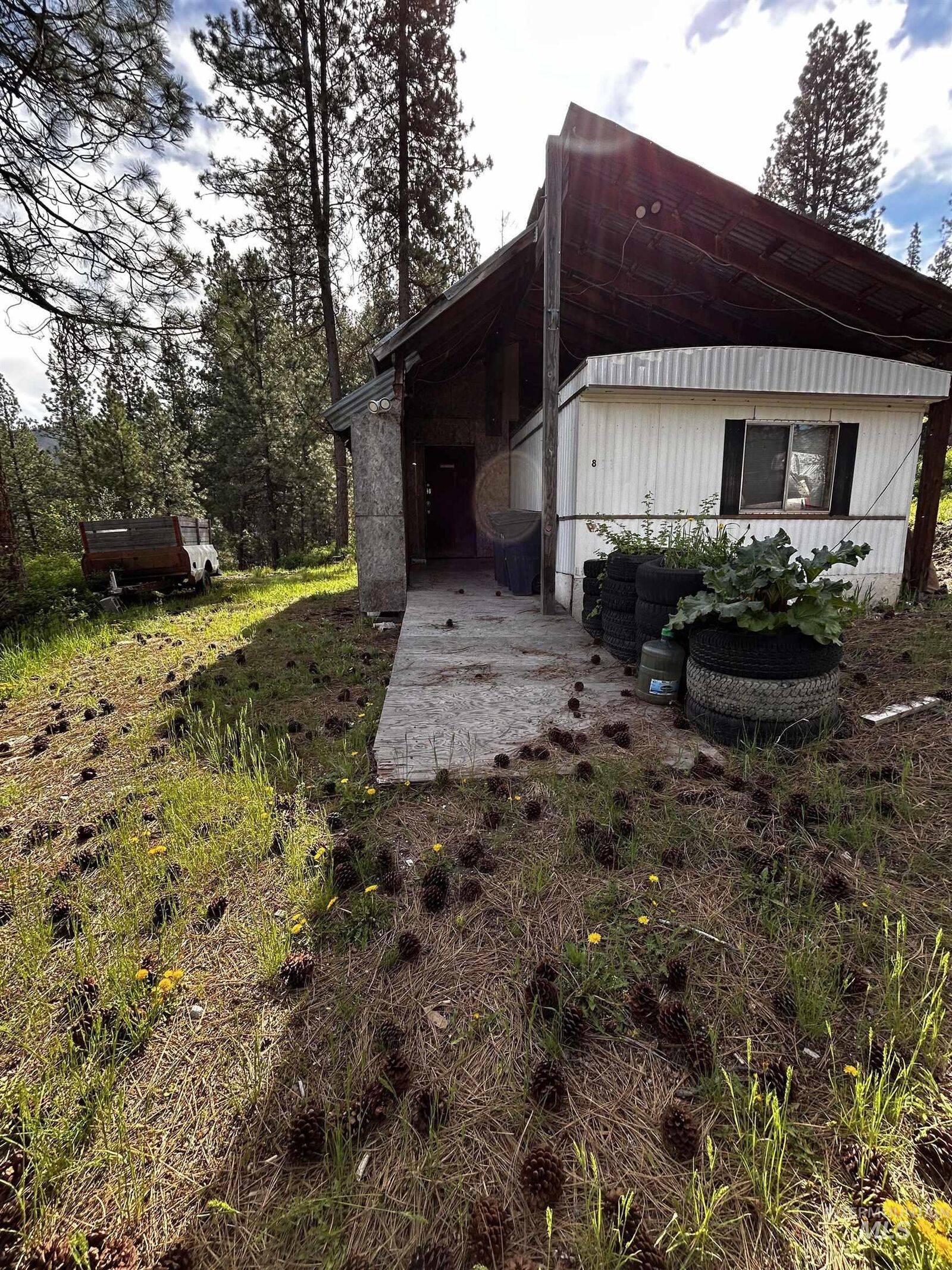 Property Photo: 8 Klondike Road ID 83716