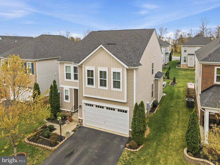Property Photo:  42029 Spruce Point Court  VA 20148 