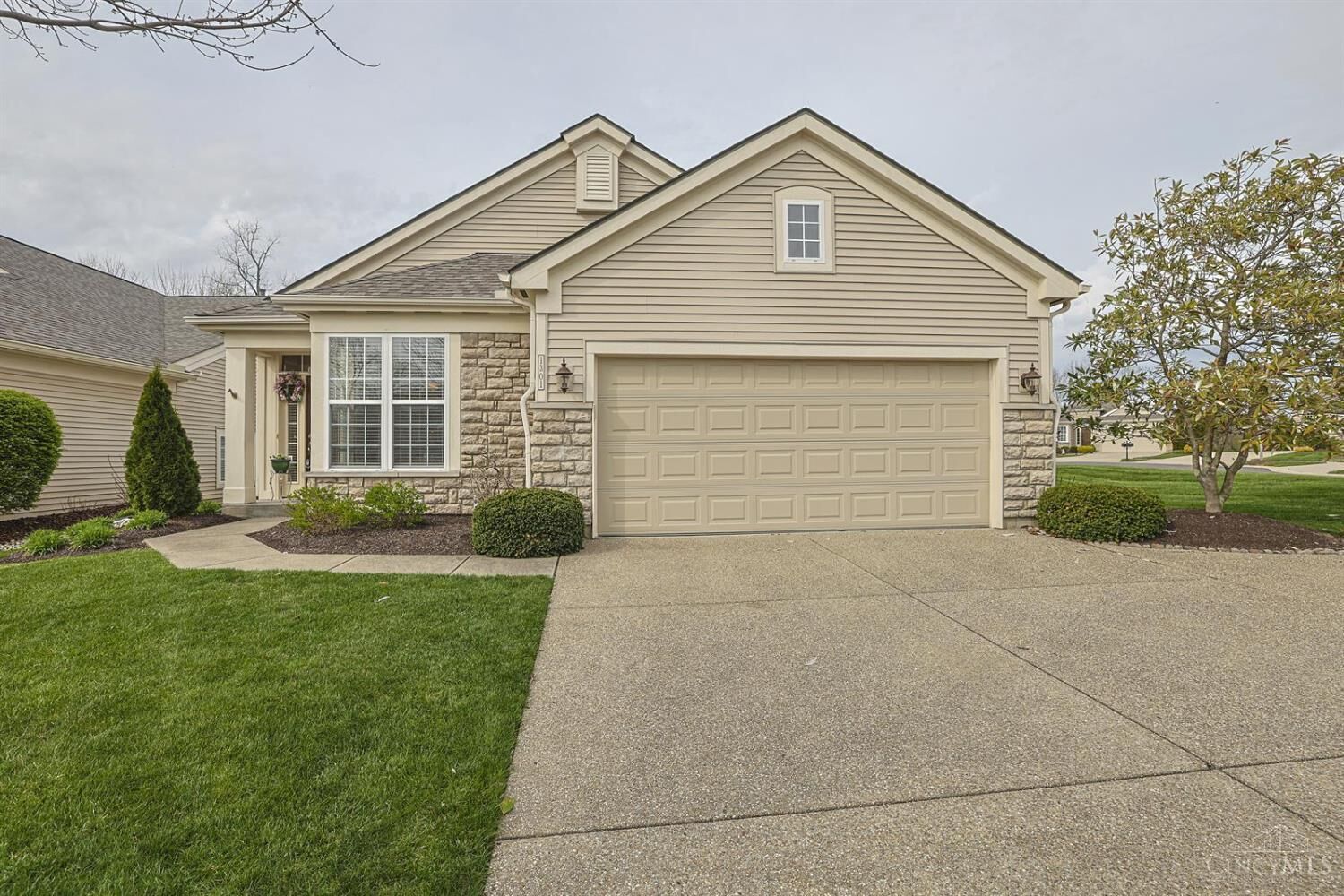 Property Photo:  1301 Black Horse Run  OH 45036 