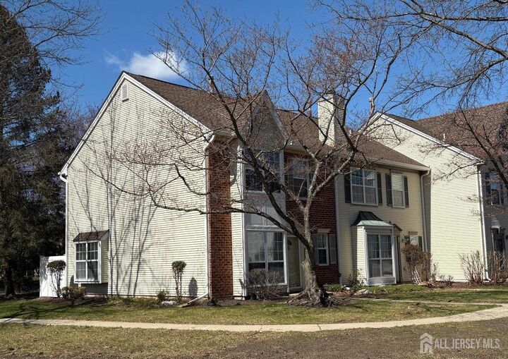 Property Photo: 40 Townsend Court NJ 08823