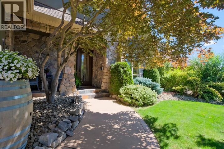 Photo de la propriété: 3063 Thacker Drive BC V1Z 1X5