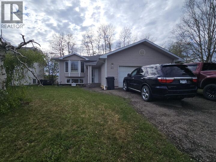 5117 44 Place Northeast — photo 1