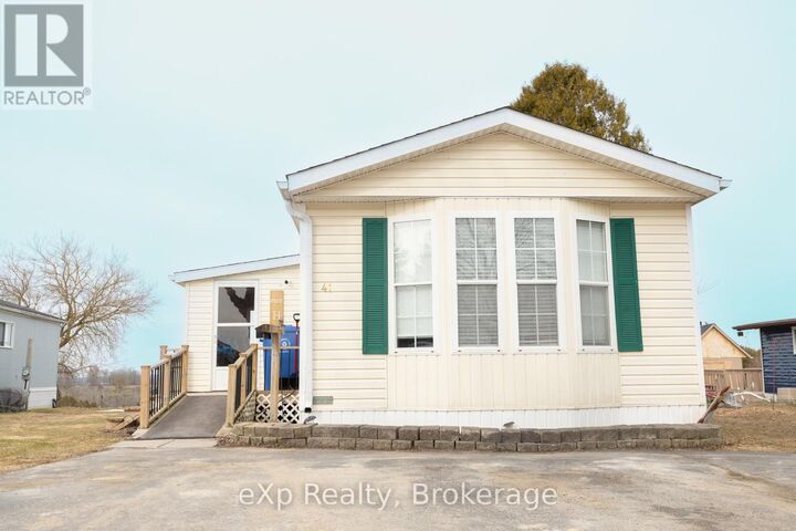 Property Photo: 302694 Douglas Street Unit 41 ON N0G 1R0