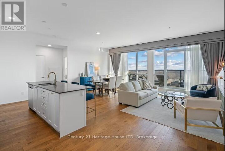 Property Photo: 7711 Green Vista Gate 1004 ON L2H 1R1