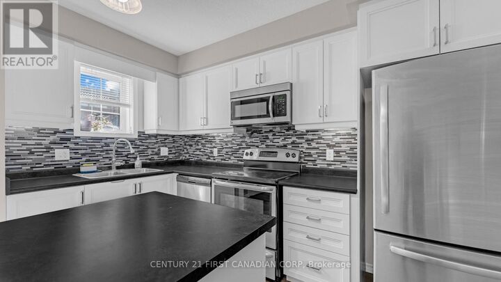 Property Photo:  3200 Singleton Avenue 58  ON N6L 0C7 