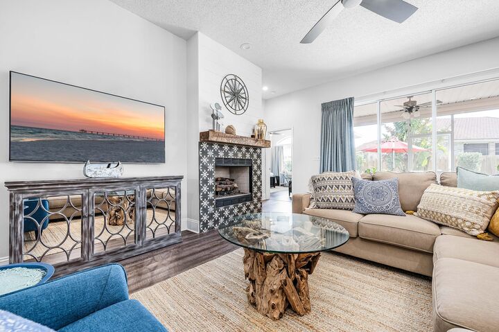 Property Photo: 49 Sagris Cove FL 32550