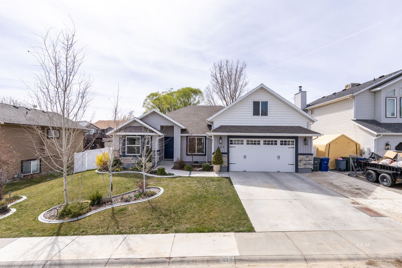 Property Photo:  233 Cottonwood Drive  NV 89801 