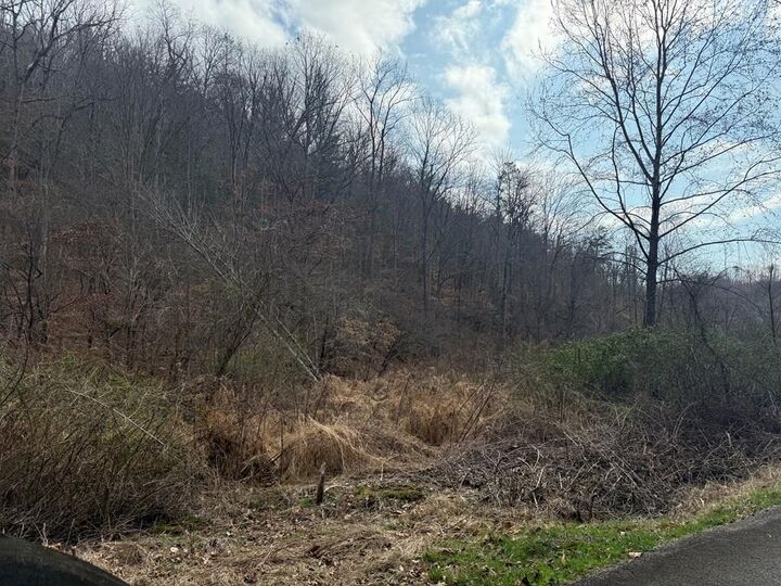 Property Photo:  2285 Ky. Rt. 3387  KY 41257 