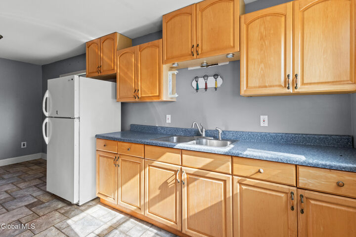 Property Photo:  5434 Western Turnpike  NY 12056 