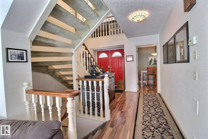 Property Photo:  1035 109 Street NW  AB T6J 5G2 