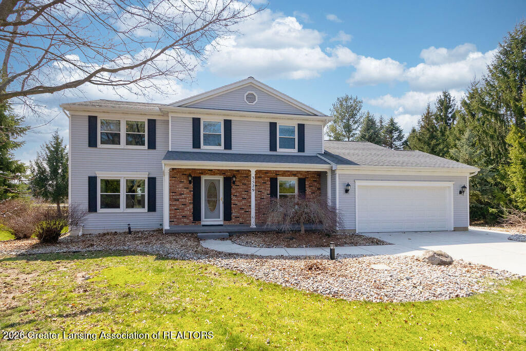 Property Photo: 3529 E Hiawatha Drive MI 48864