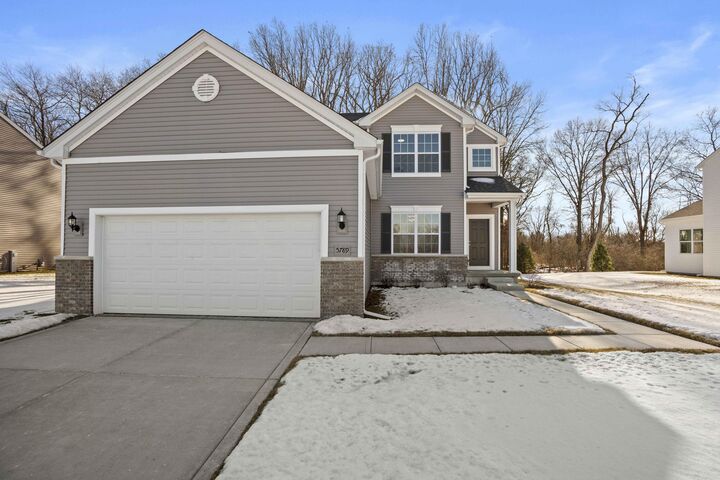 Property Photo:  3073 Fawn Lane  IN 46368 