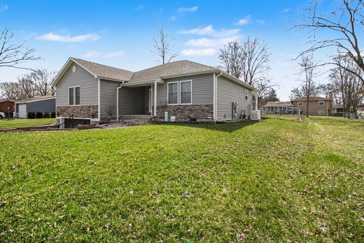 Property Photo:  2352 Four Seasons Parkway  IN 46307 