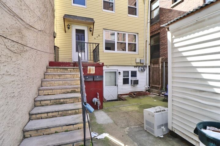 Property Photo:  618 Park Ave 1  NJ 07030 