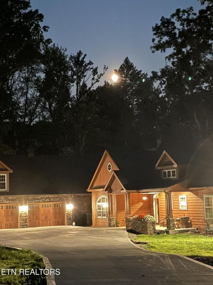 Property Photo:  1466 Eagle Furnace Rd  TN 37854 