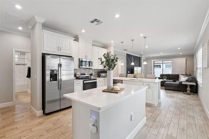 Property Photo:  1174 Wildmeadow Run  FL 32792 