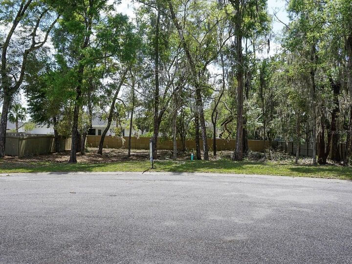 Property Photo: 12149 SW 9th Lane FL 32607