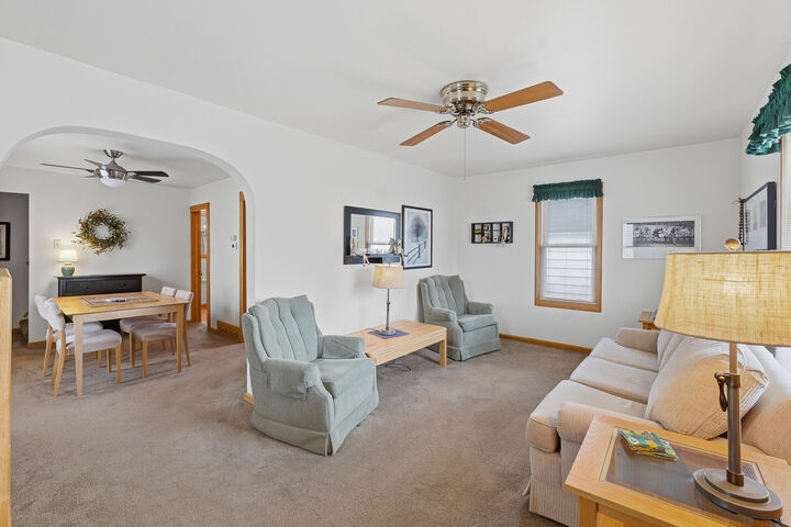 Property Photo:  453 Alley St  WI 53050 