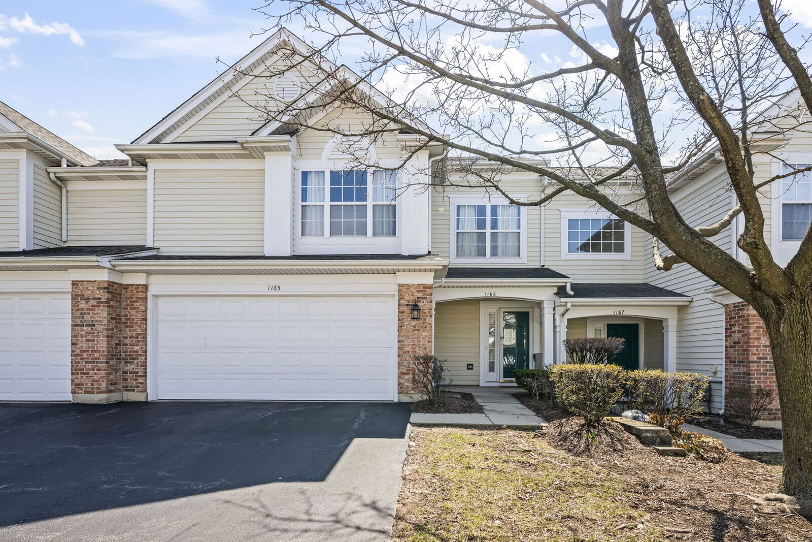 Property Photo:  1165 Windham Lane 1165  IL 60007 