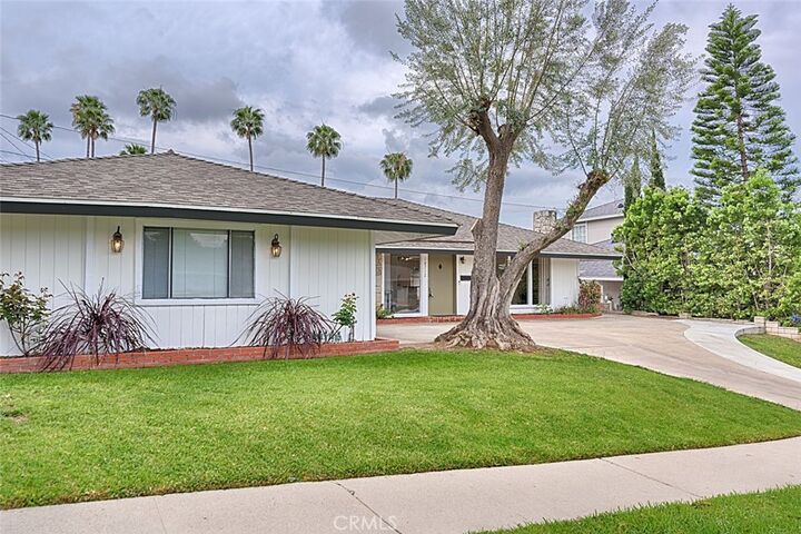 Property Photo: 18712 Piper CA 92886