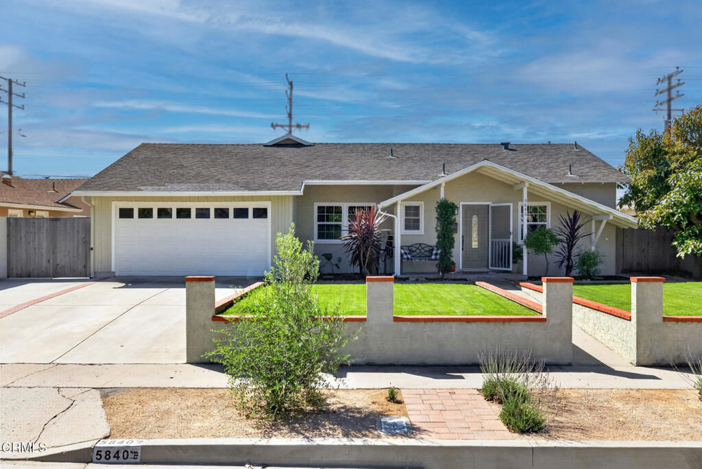 Property Photo:  5840 Hunter Street  CA 93003 