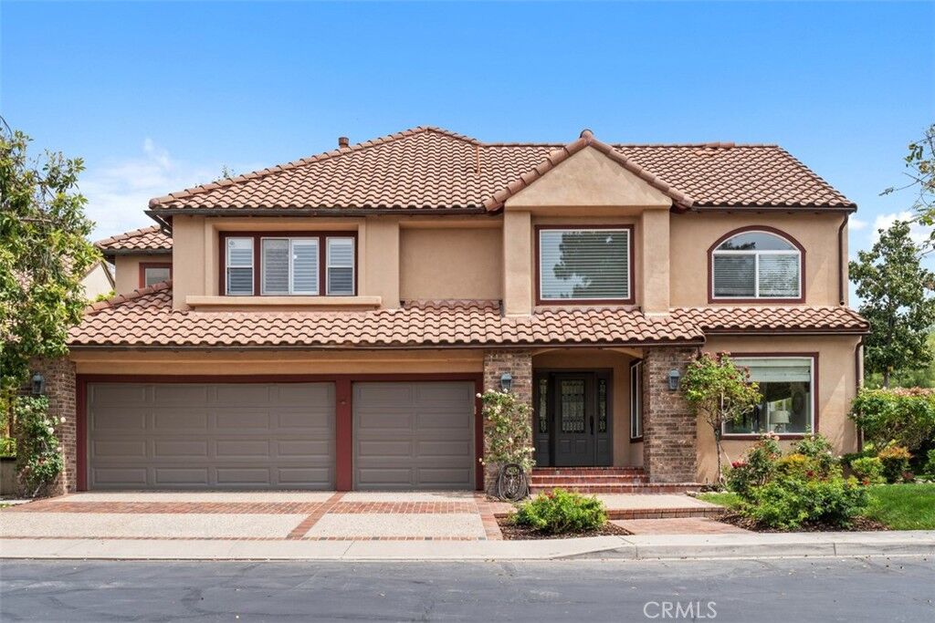 Property Photo:  16 Mariposa  CA 92679 