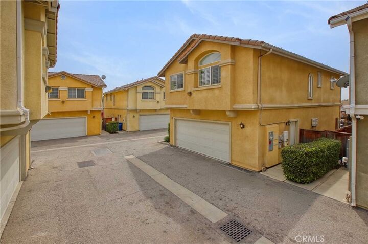 Property Photo:  13280 Dronfield 21  CA 91342 