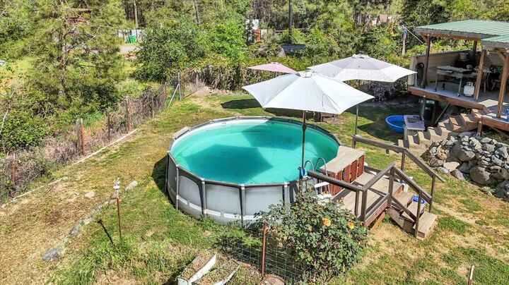 Property Photo:  14939 Stagecoach Way  CA 95975 