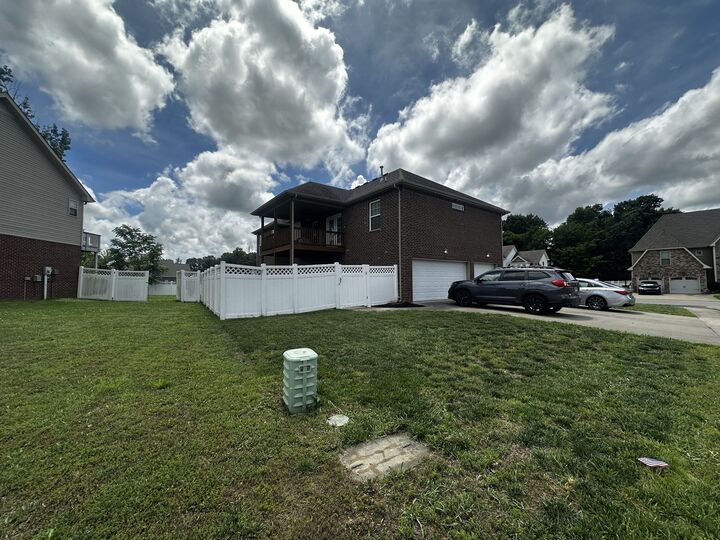 Property Photo: 598 Press Grove Dr TN 37043
