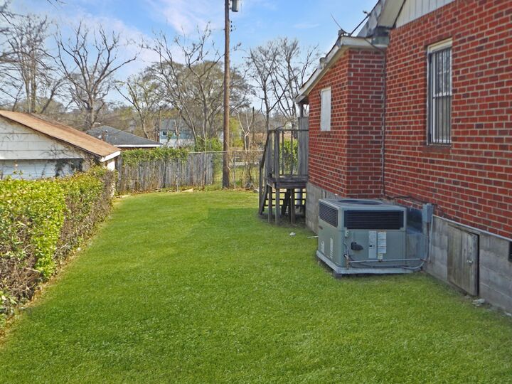 Property Photo:  1704 Dr Db Todd Jr Blvd  TN 37208 