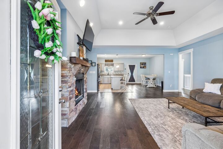 Property Photo:  702 Forrest Dr  TN 37388 