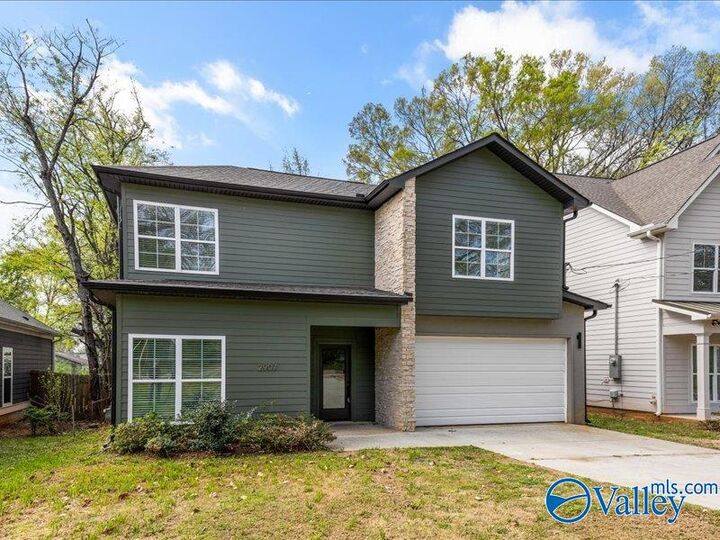 Property Photo: 2907 7th Avenue SW AL 35805