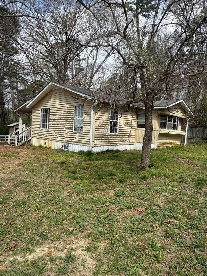 Property Photo:  1573 Ray Mountain Road  GA 30143 