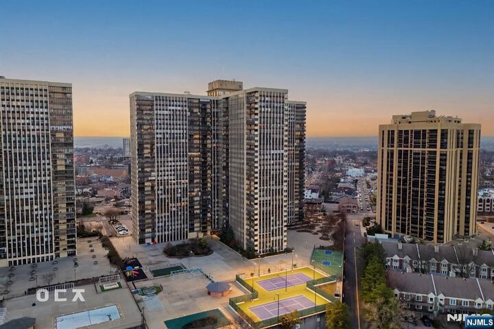 Property Photo:  300 Winston Drive 1503  NJ 07010 