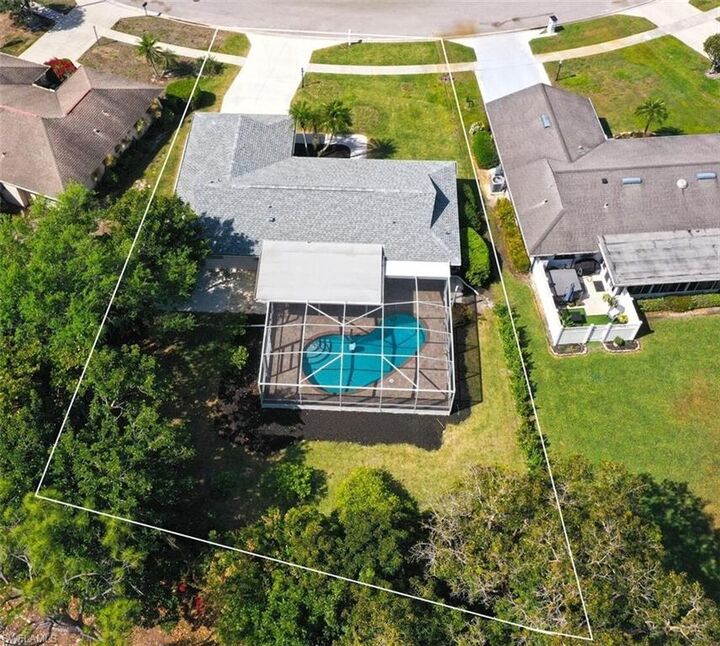 Property Photo:  156 Marseille Dr  FL 34112 