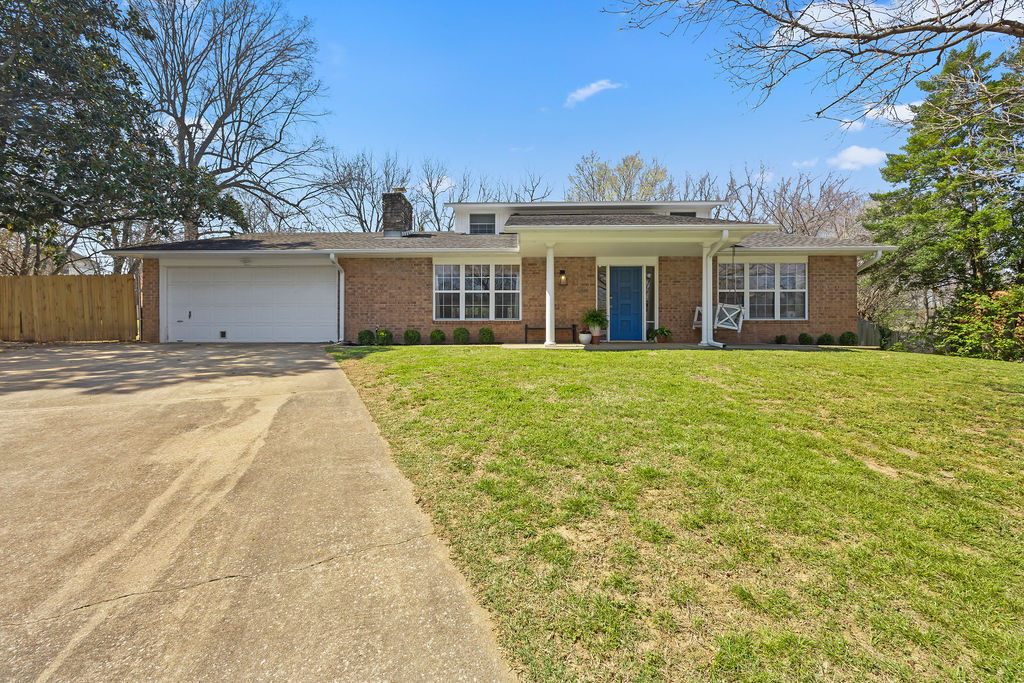 Property Photo:  1661 Boston Place  AR 72703 