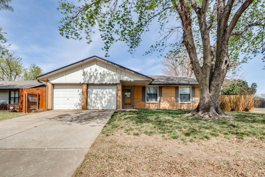 Property Photo: 401 Cherryvale Road OK 73003