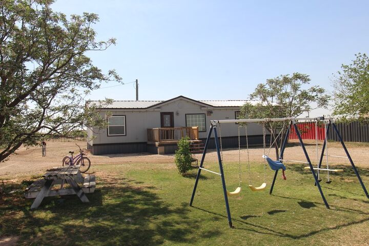 Property Photo:  2343 County Rd C2631  TX 79782 