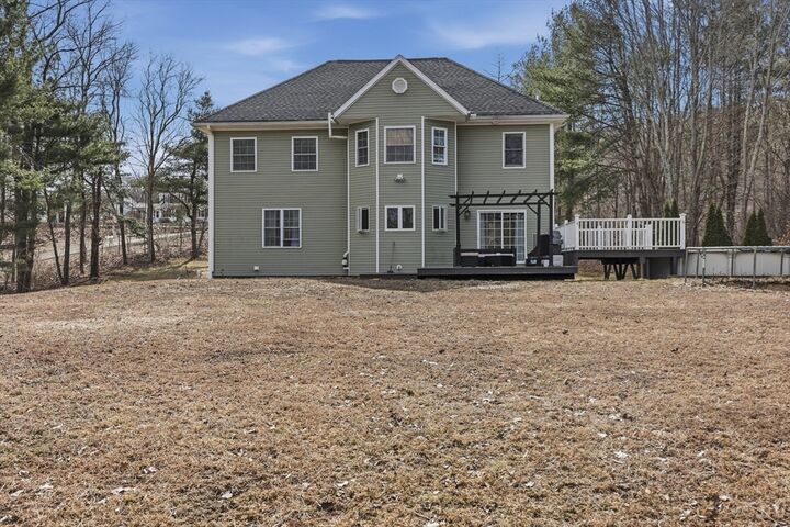 Property Photo:  192 Southbridge Road  MA 01571 